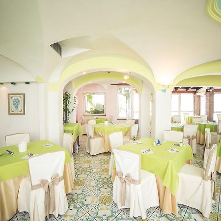 Hotel Carlo Magno Forio di Ischia Buitenkant foto