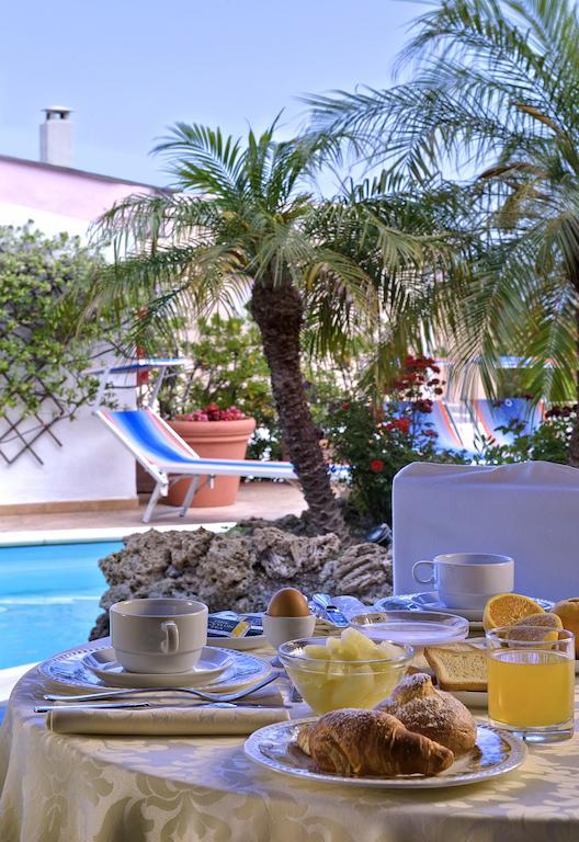 Hotel Carlo Magno Forio di Ischia Buitenkant foto