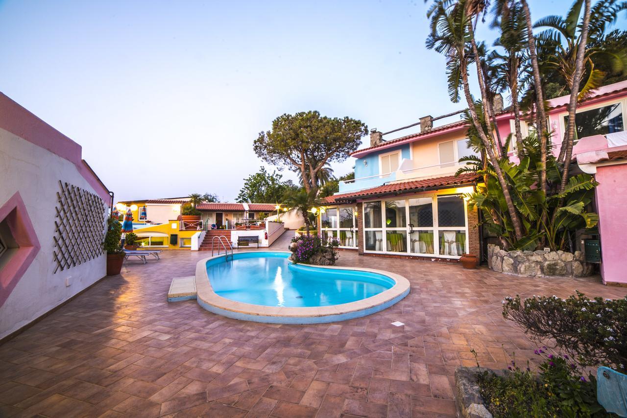 Hotel Carlo Magno Forio di Ischia Buitenkant foto
