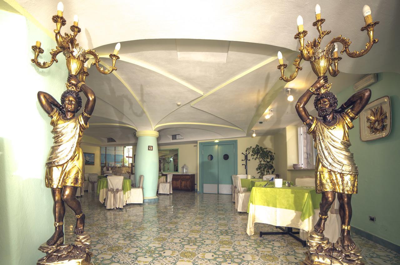 Hotel Carlo Magno Forio di Ischia Buitenkant foto