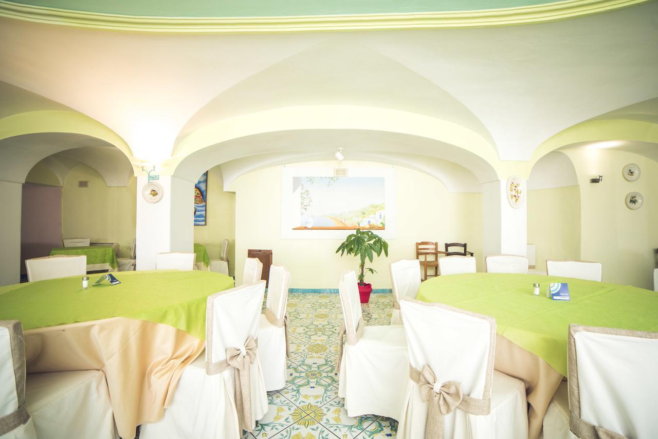 Hotel Carlo Magno Forio di Ischia Buitenkant foto