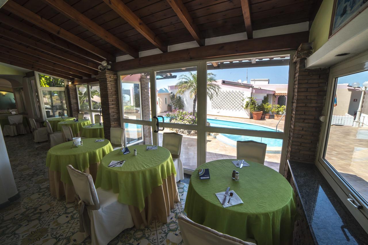 Hotel Carlo Magno Forio di Ischia Buitenkant foto